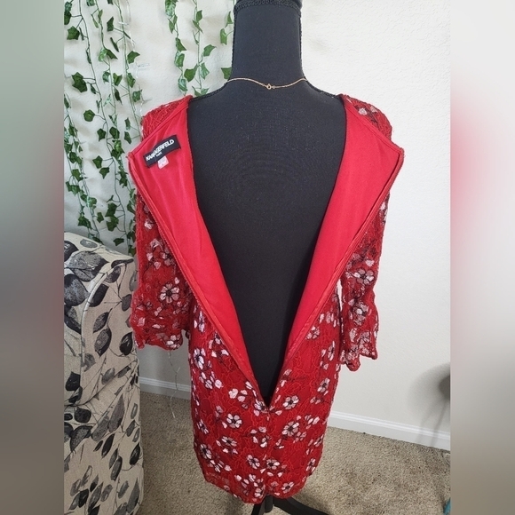 💚HP💚Karl Lagerfeld Paris Red Floral Lace Overlay Bell Sleeve Mini Dress - Picture 8 of 11